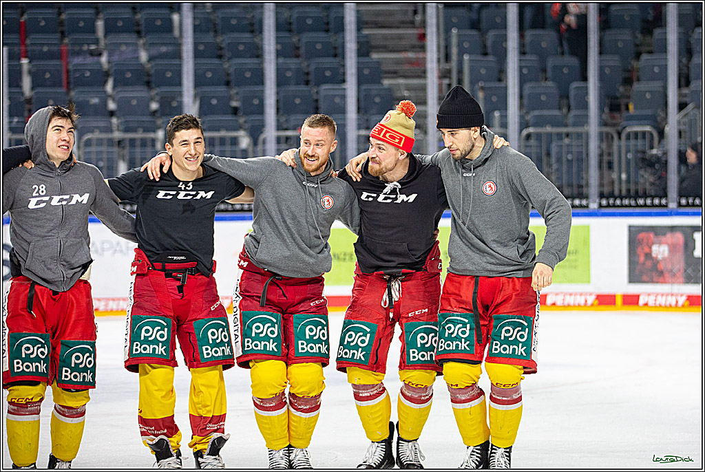 PENNY DEL; Koelner Haie- Duesseldorfer EG; Koeln, 16.12.2022